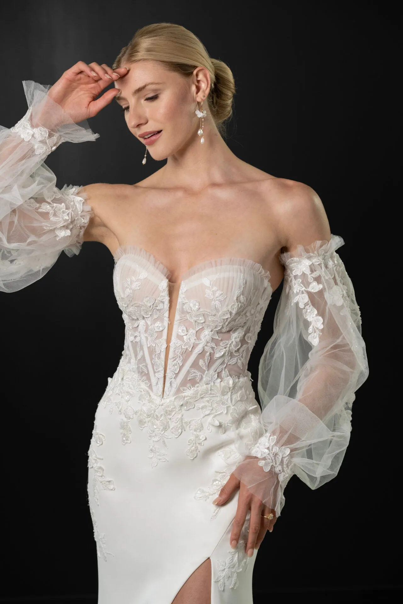 1710 Essense Martina Liana