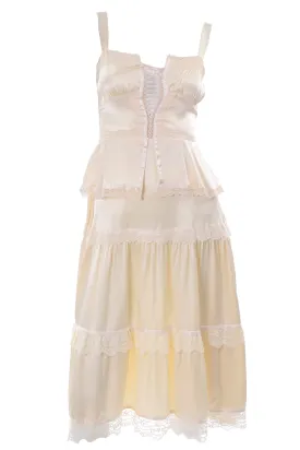 1970s Gunne Sax Cream Satin Dress w/ Corset Top & Lace Trim Tiers