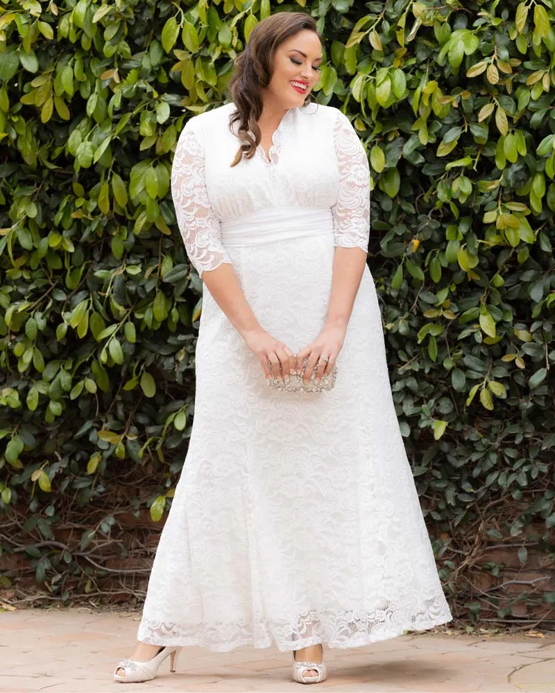 Amour Lace Wedding Gown