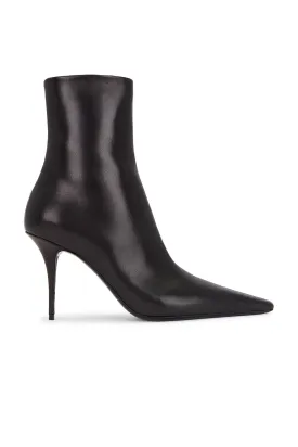 Aston Boot