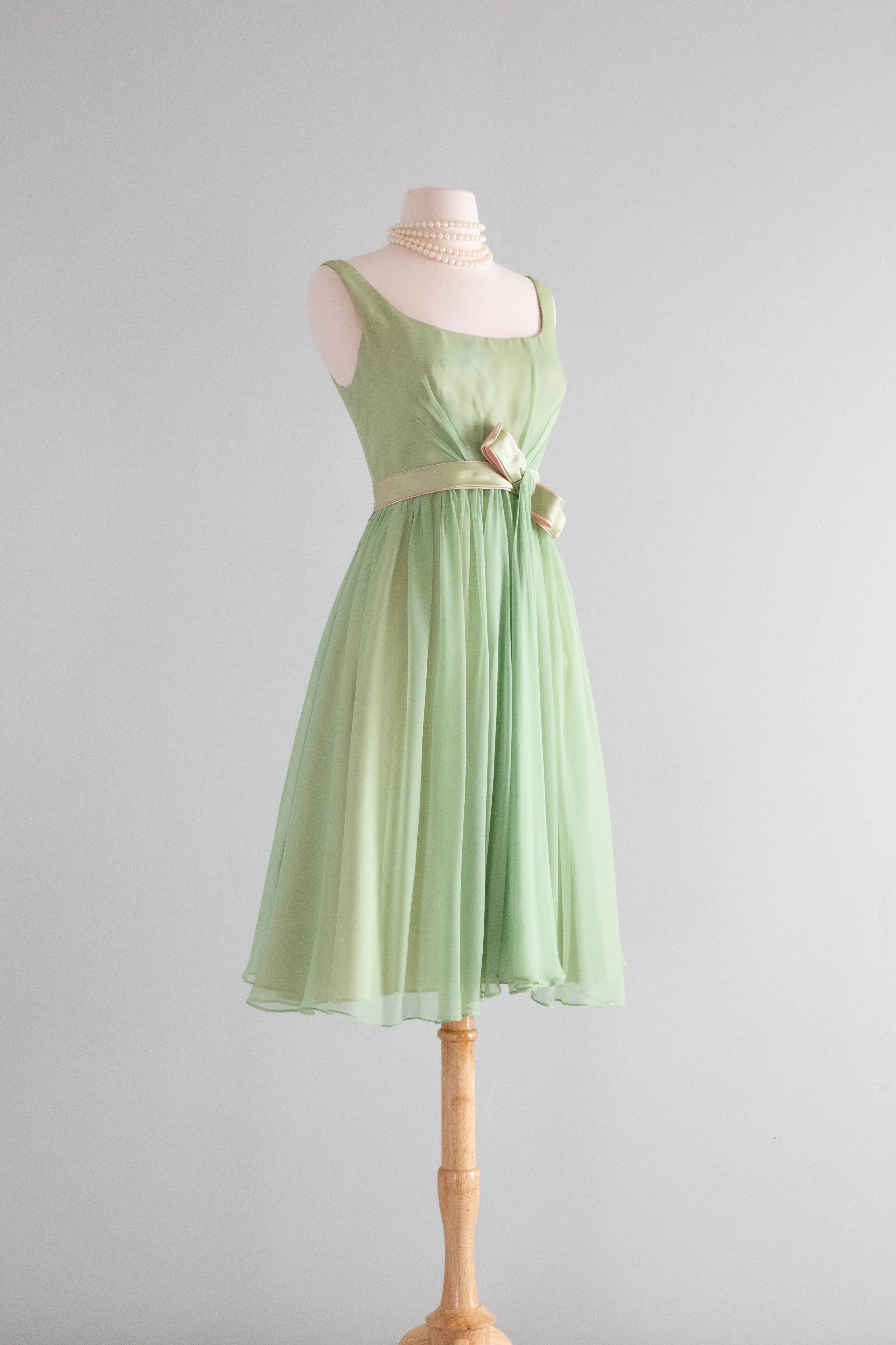 Beautiful Early 1960's Touch Of Pink Green Chiffon Party Dress / Medium
