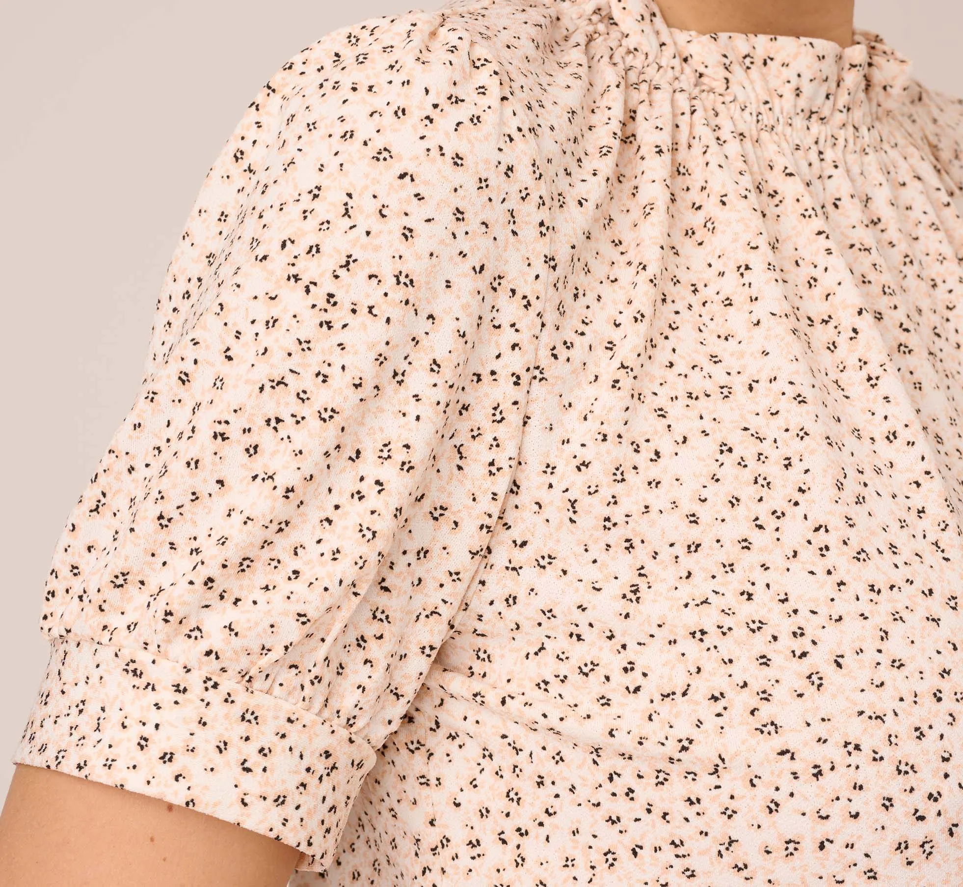 Ditsy Floral Print Top With Short Sleeves And Ruffle Neck In Ivory Champagne Tropical Ditsy