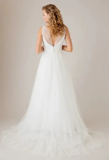 Dress 5720: Astrid and Mercedes "Enchanting" Waist 25