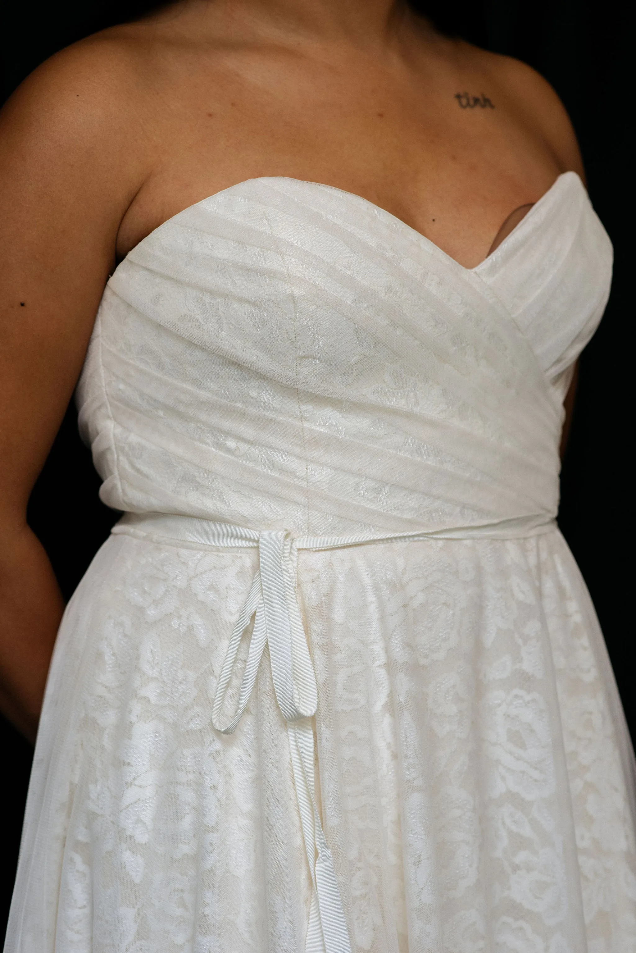 Dress 671: Hayley Paige "1350" waist 34