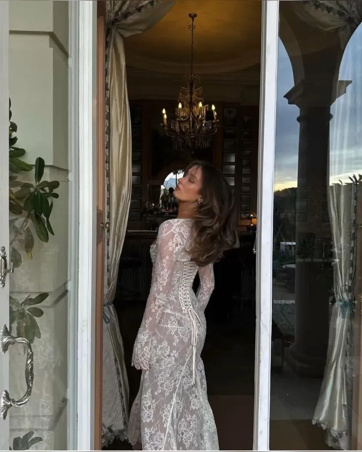 Elegant Lace Long Prom Dress Evening Gown SH1342