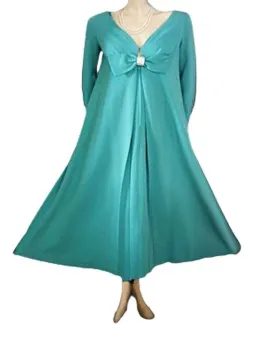 FROM MY OWN PERSONAL COLLECTION - GORGEOUS VINTAGE LUCIE ANN - BEVERLY HILLS EVENING DRESS / LOUNGING DRESSING GOWN WITH PRONG-SET SPARKLING RHINESTONE BOW IN OCEANSPRAY