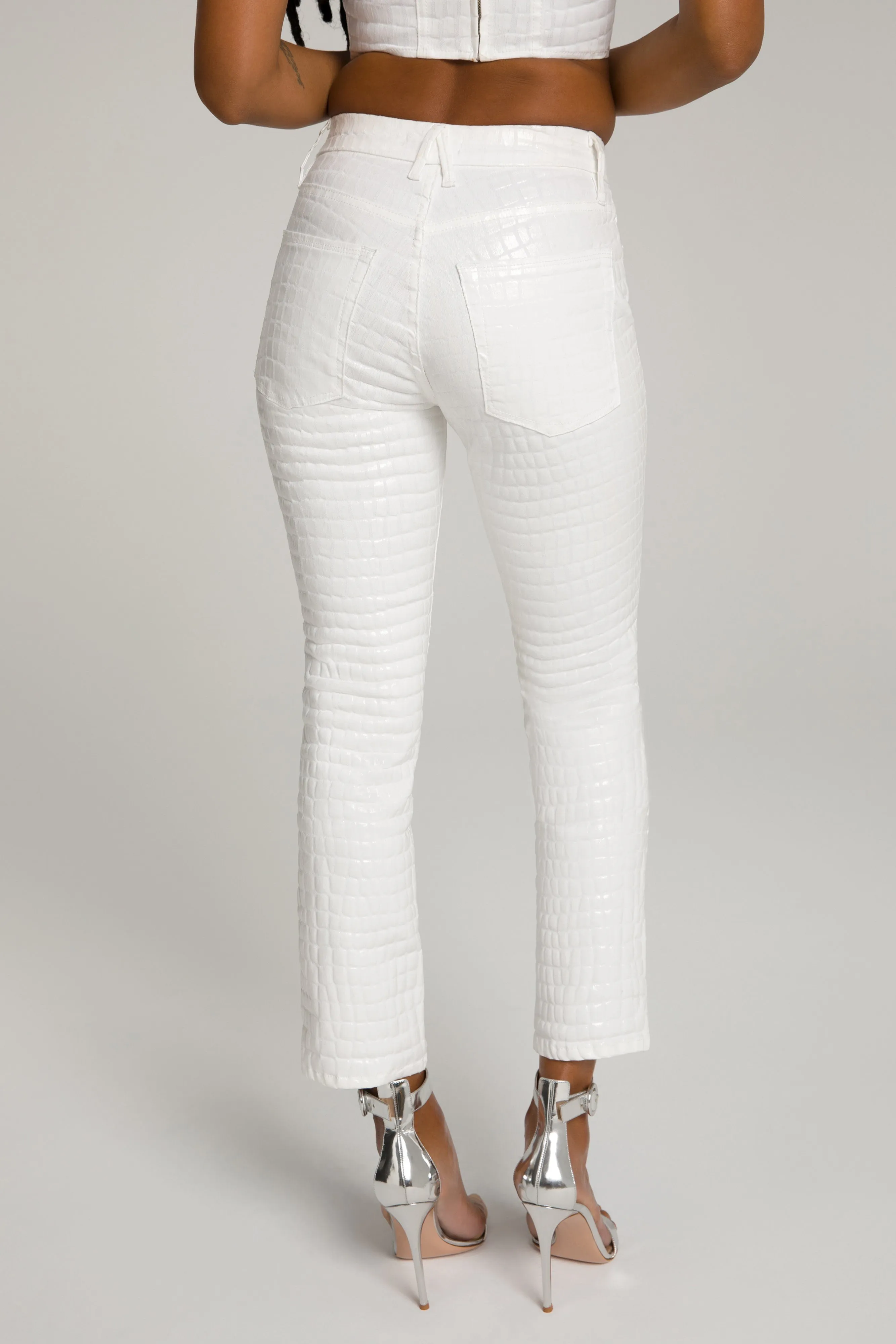 GOOD STRAIGHT WHITE CROC | WHITE001