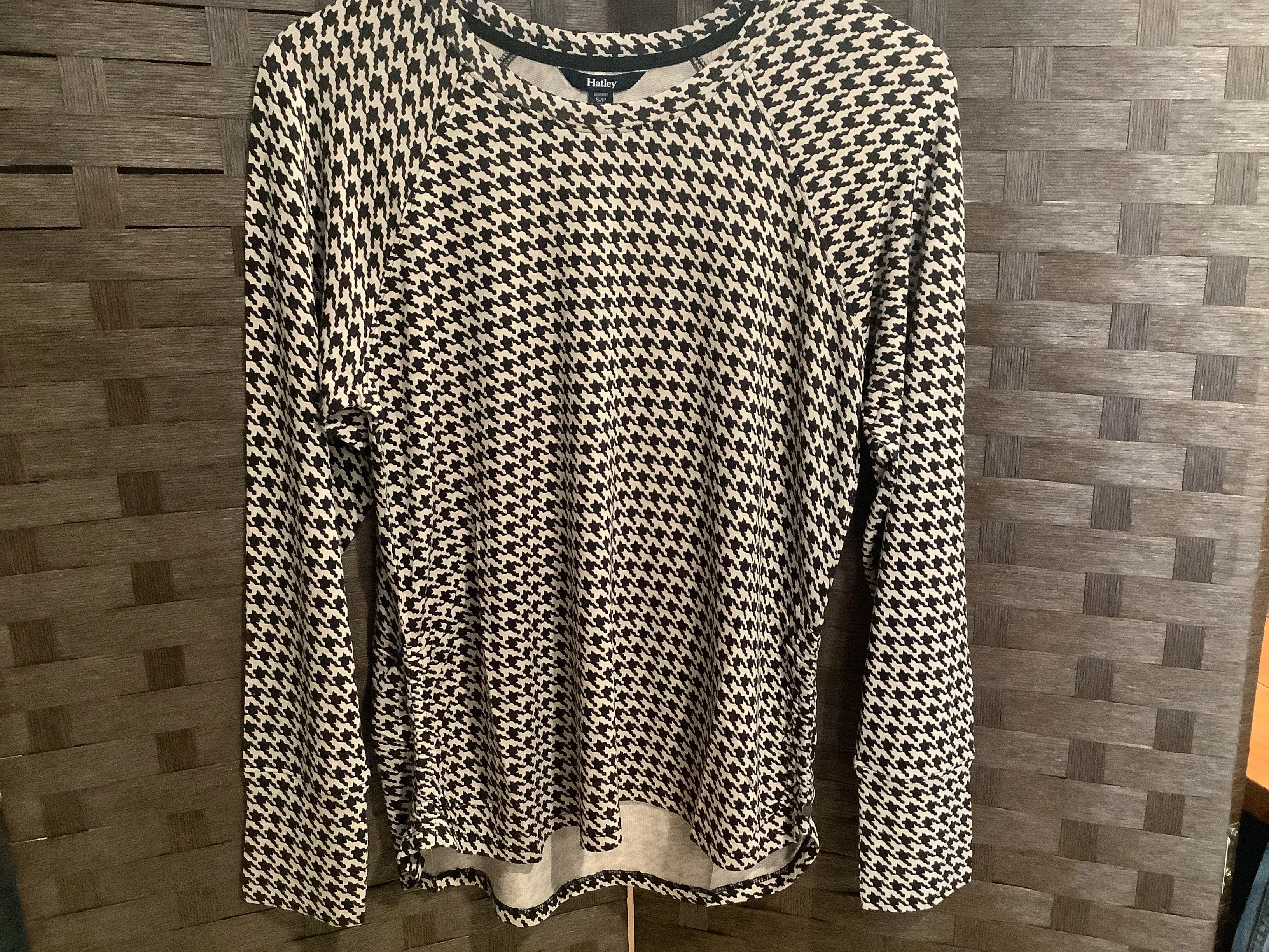 HATLEY CHANTEL PULLOVER HOUNDSTOOTH