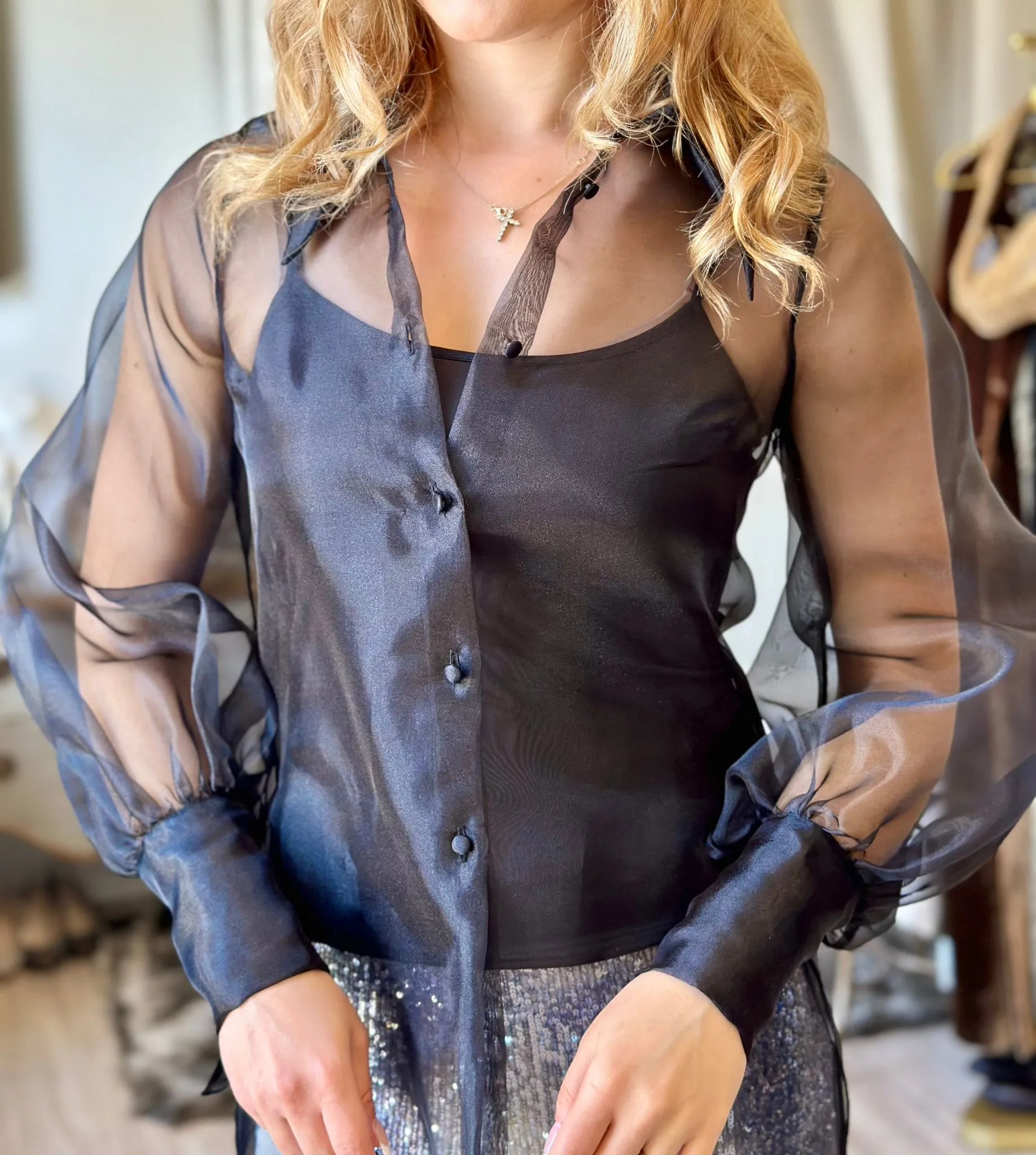 Laura Bernal Long Back Blouse