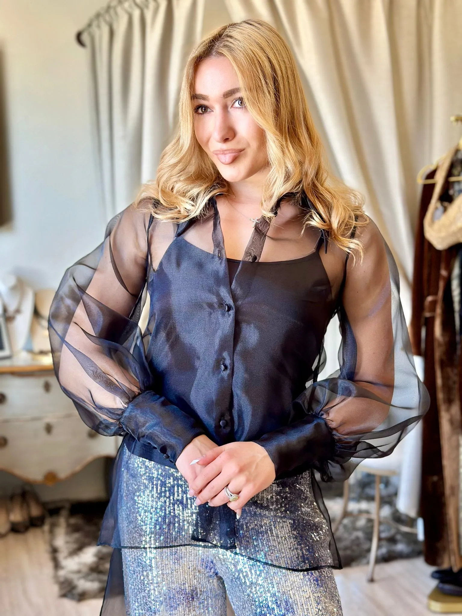 Laura Bernal Long Back Blouse