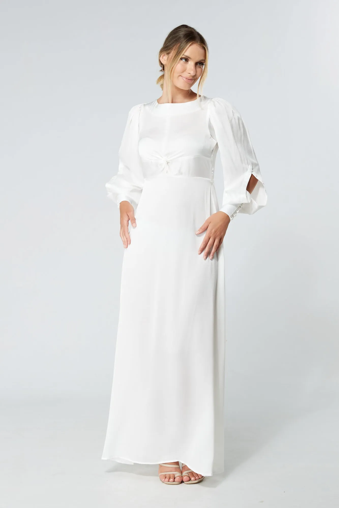 Soft Crepe Maxi Dress in Lila White with Knotted Front Detail