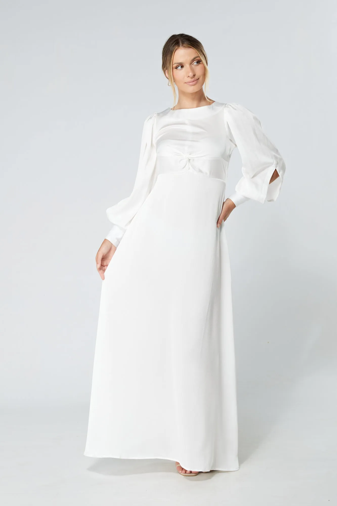 Soft Crepe Maxi Dress in Lila White with Knotted Front Detail