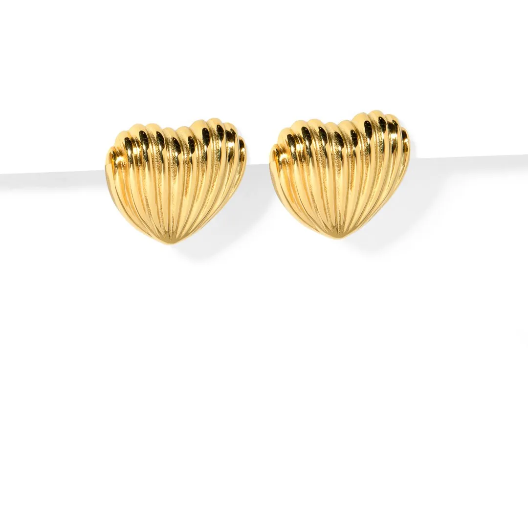 LOVE SHELL EARRINGS