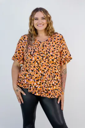 Natalie Frill Top in Brown Fleck