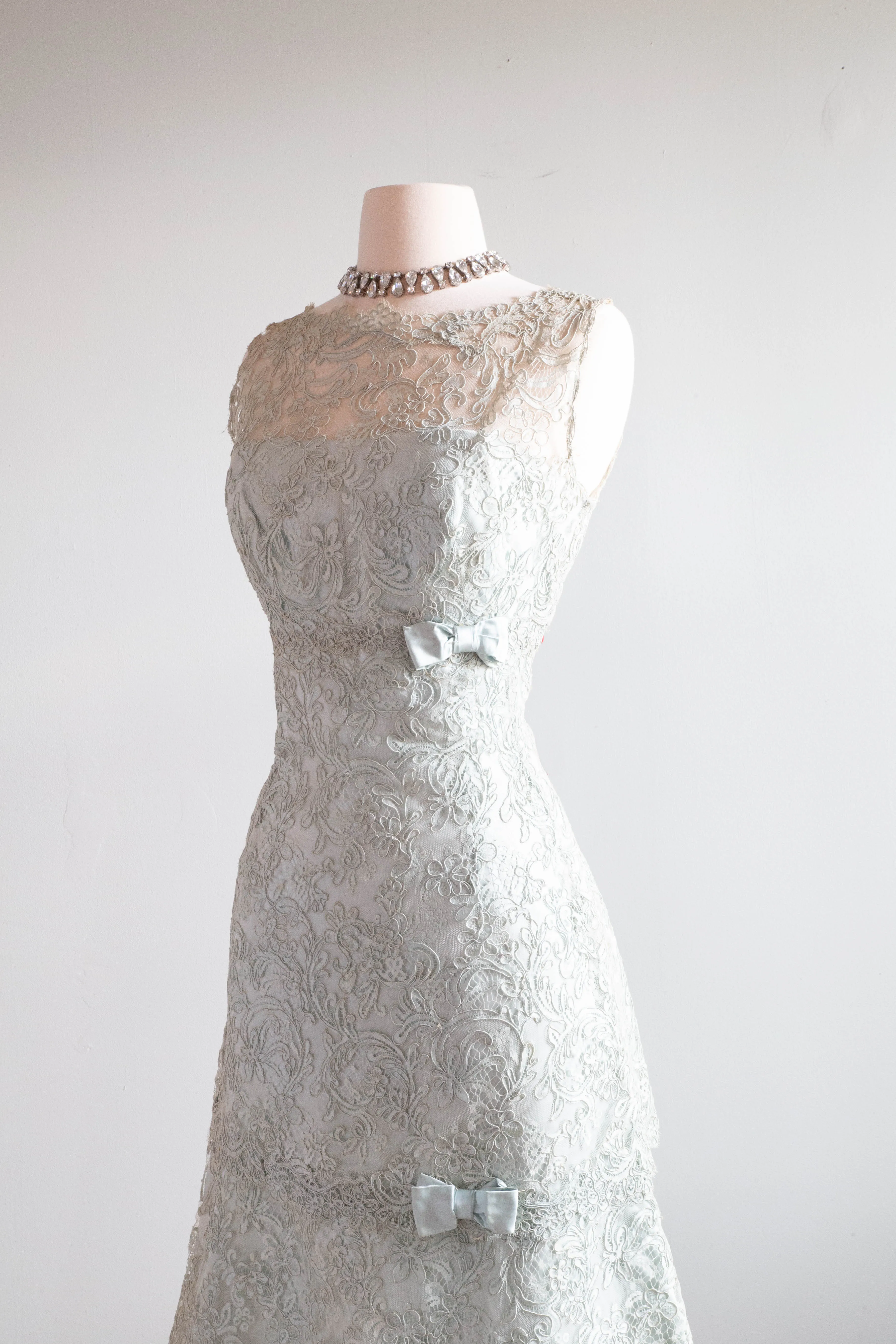 *Something Blue* Gorgeous 1960's Harvey Berin French Lace Evening Dress / SM