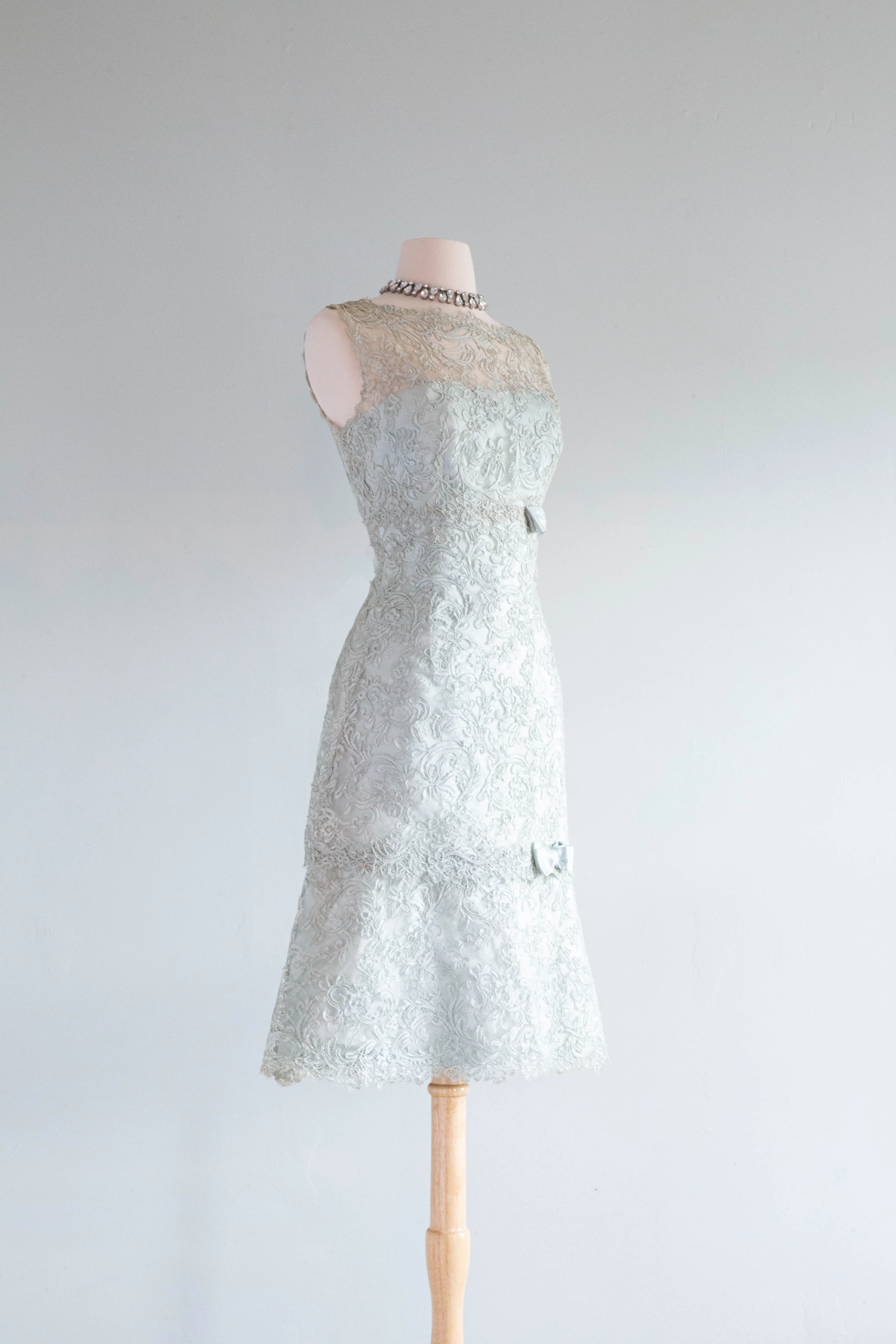 *Something Blue* Gorgeous 1960's Harvey Berin French Lace Evening Dress / SM