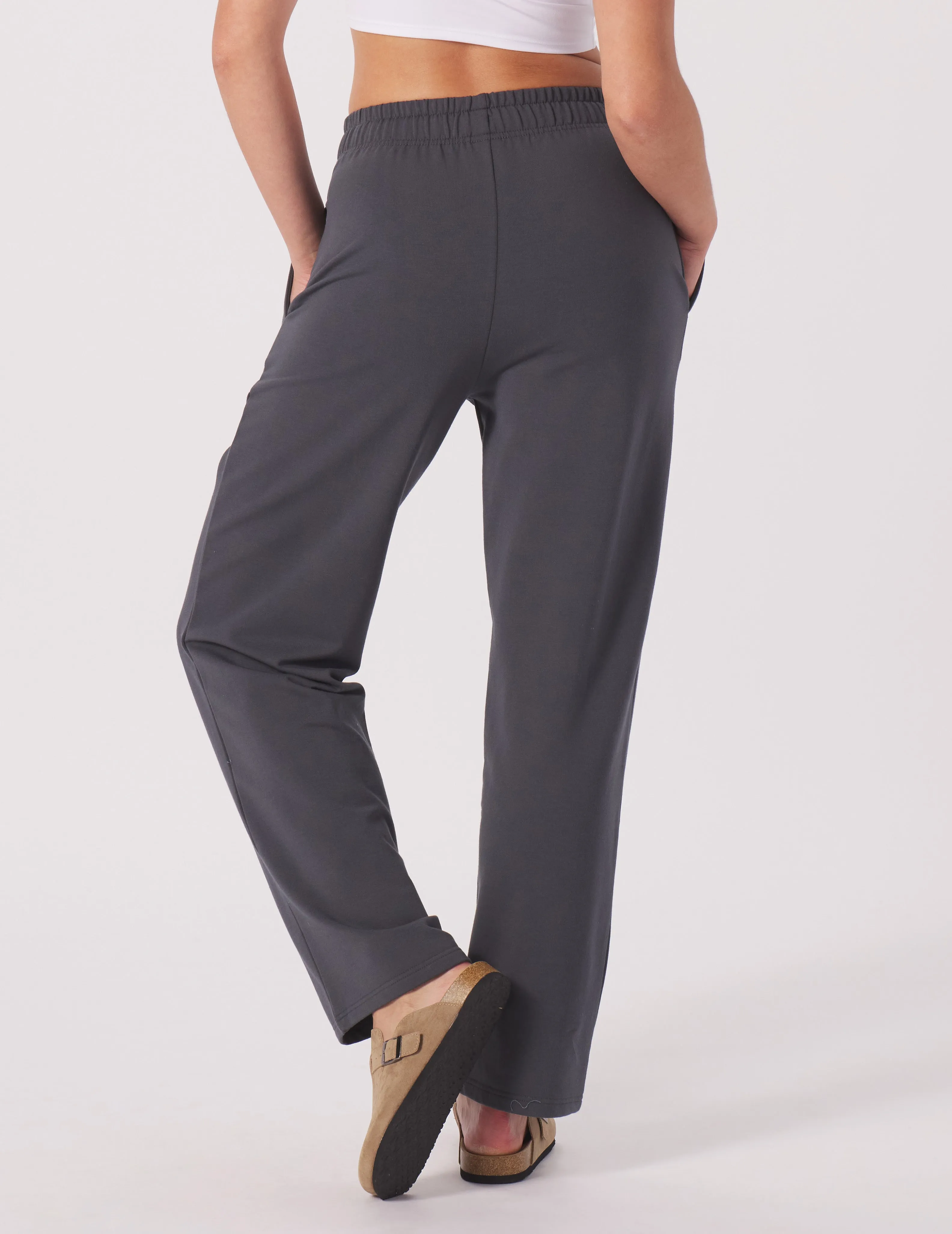 Straight Leg Sweatpant: Carbon