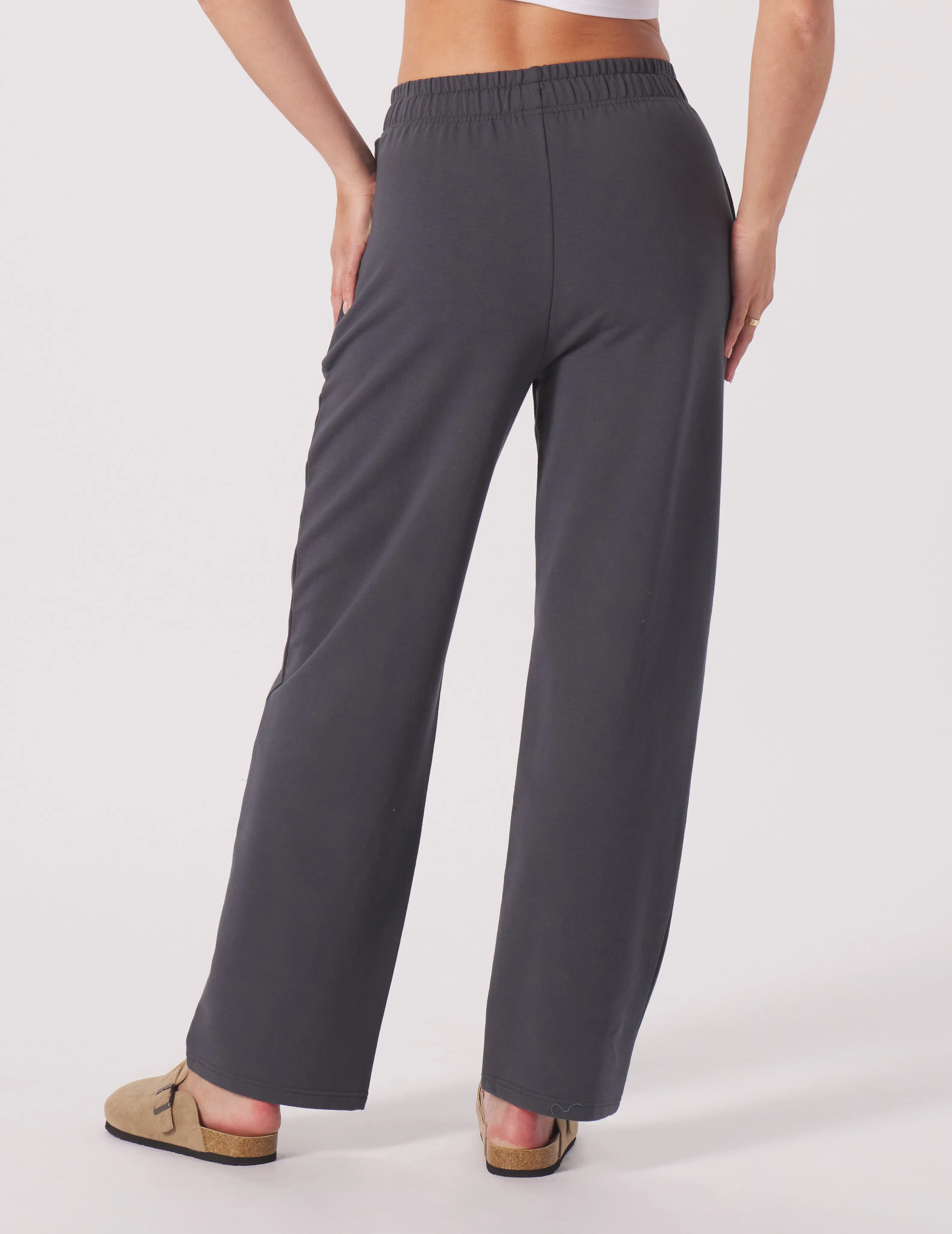 Straight Leg Sweatpant: Carbon