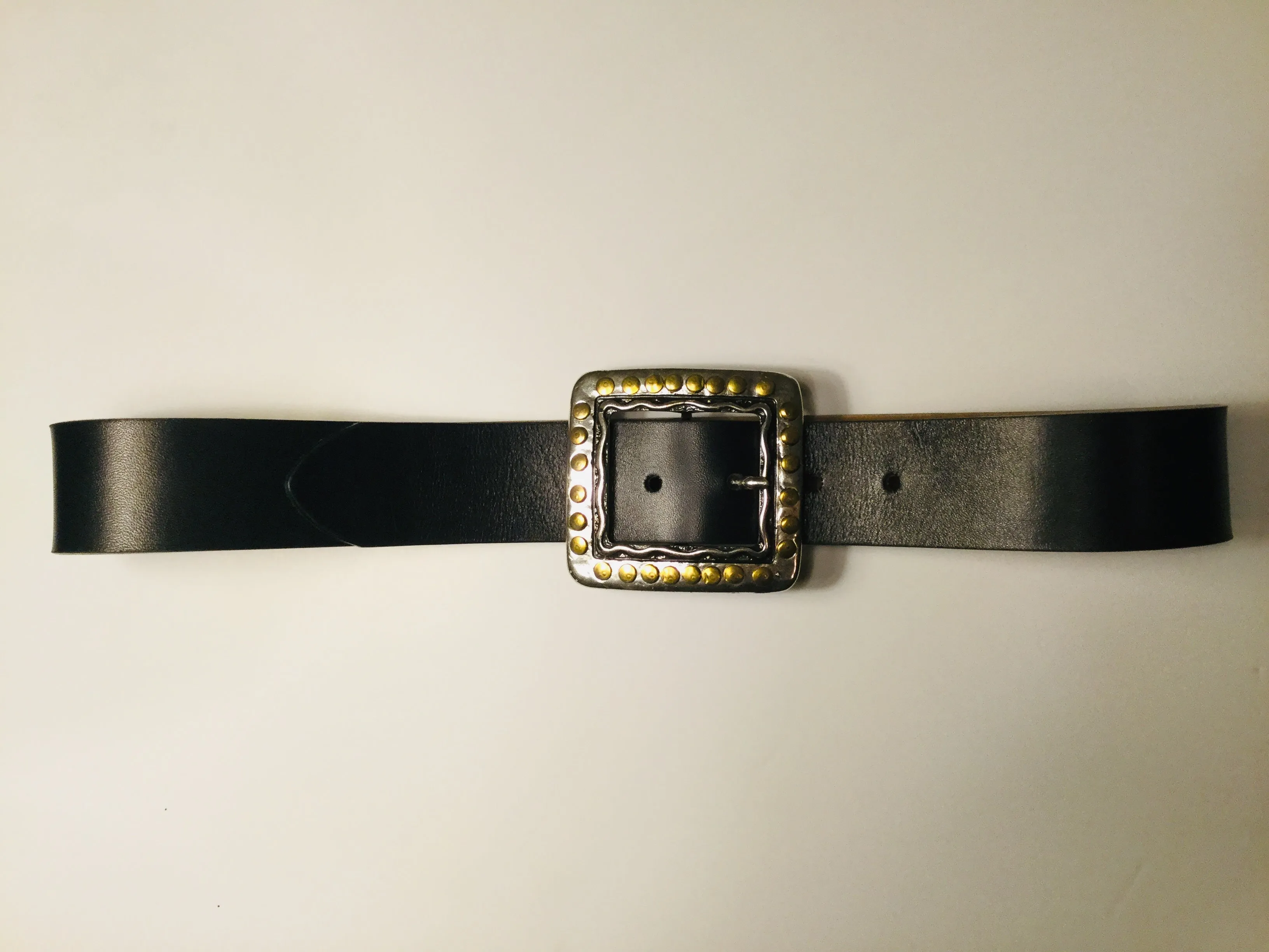 Streets Ahead Silver & Gold Black