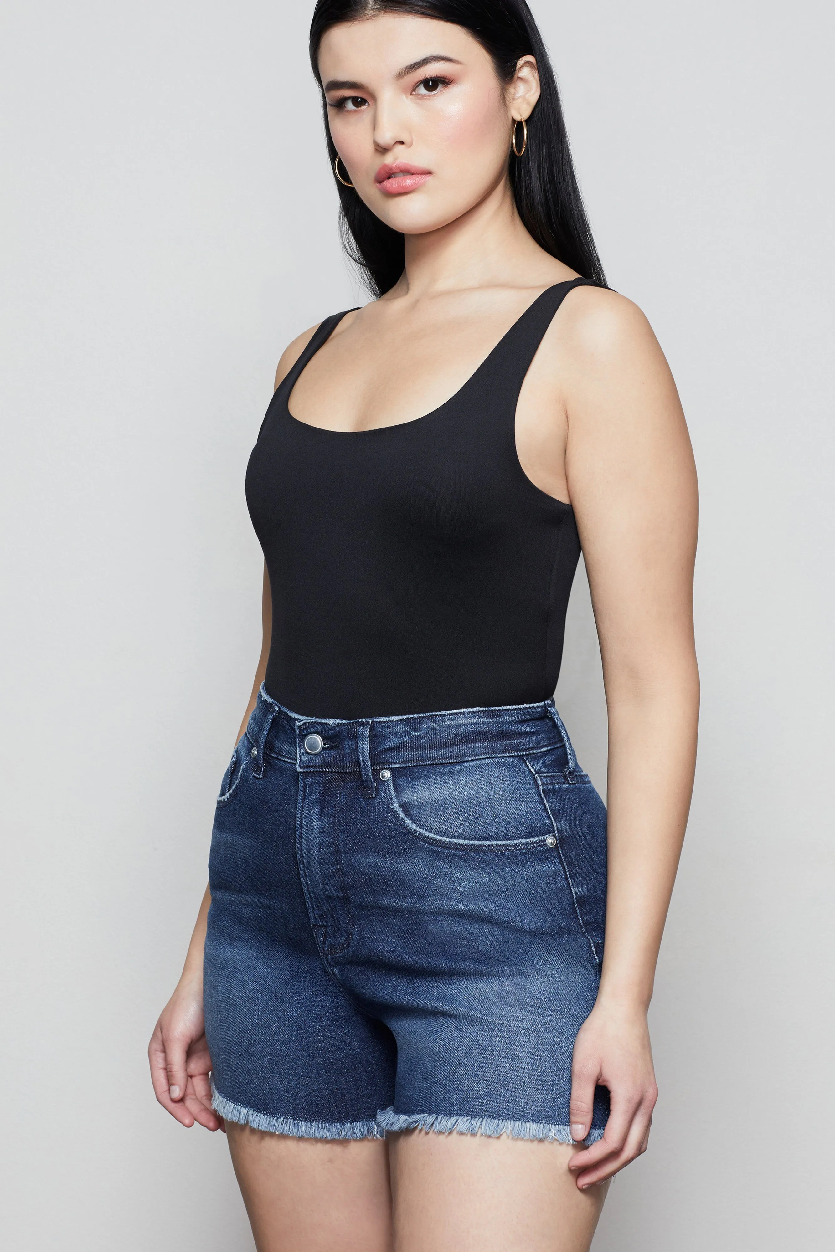 THE BOMBSHELL | BLUE462