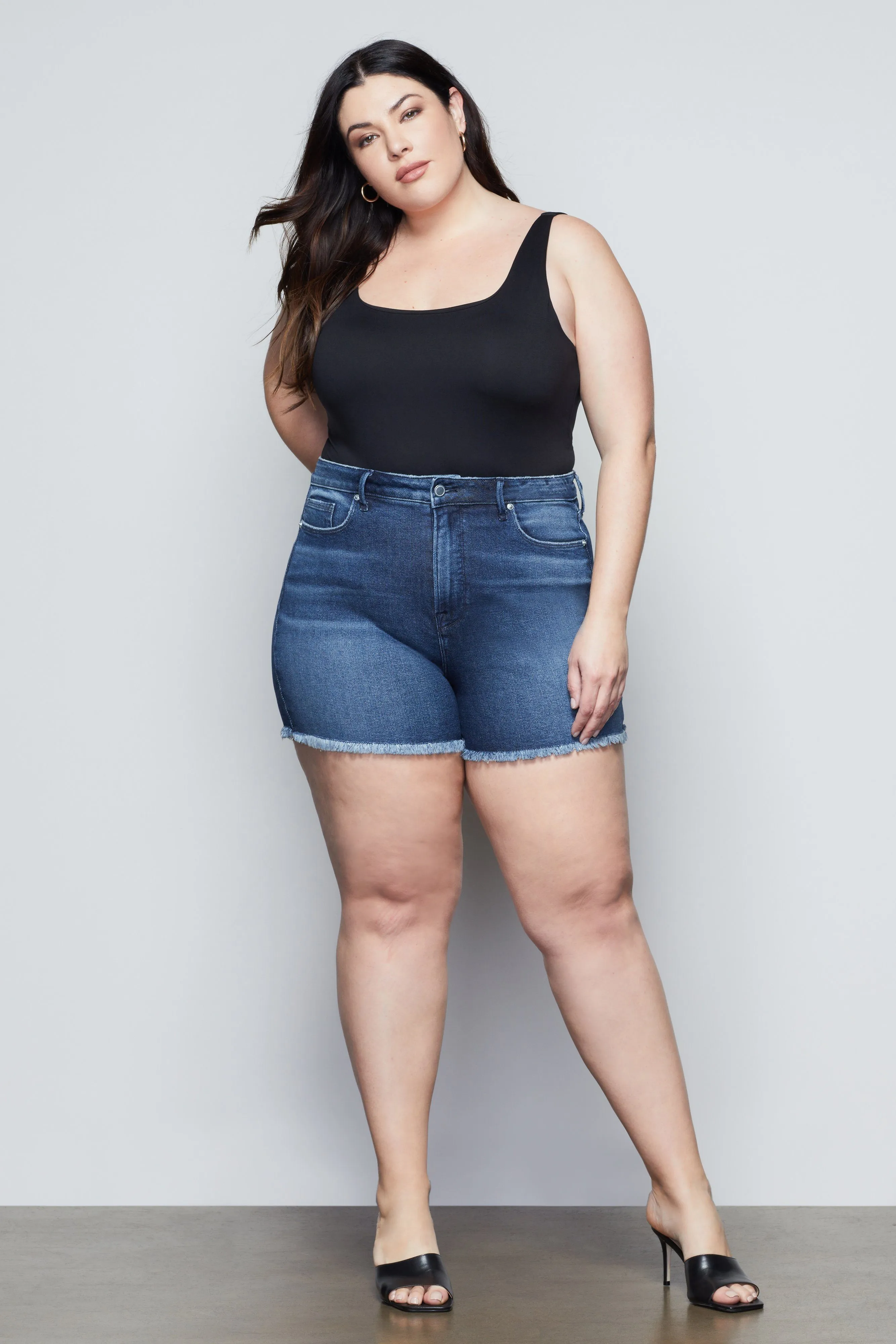 THE BOMBSHELL | BLUE462