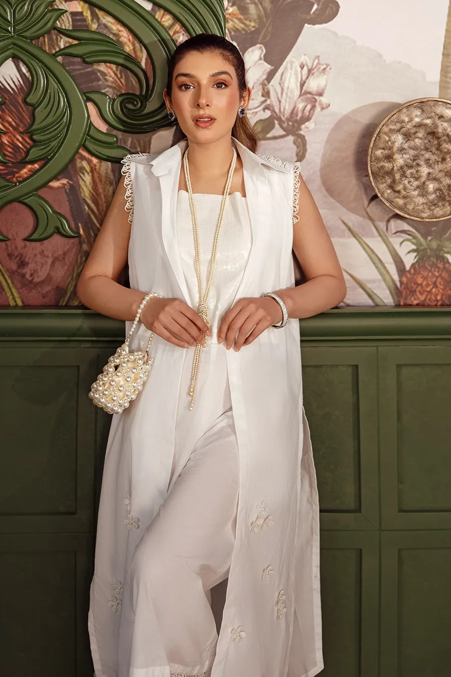 Vanya Solids '23 - Co-54